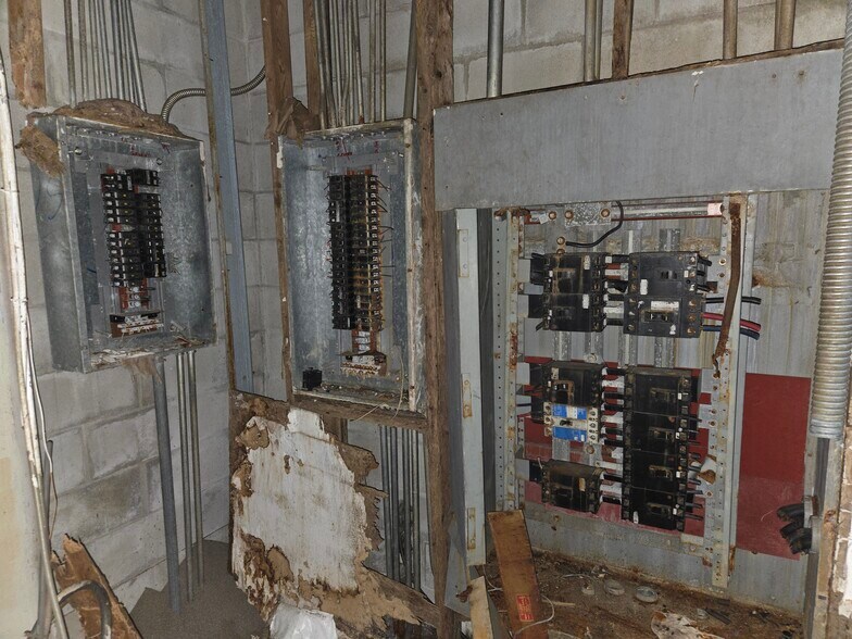 More Photos Of 7695 Ulmerton Rd, Largo Fast Food For Lease