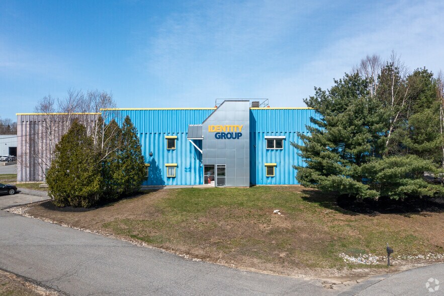 More Photos Of 43 Bibber Pky, Brunswick Manufacturing For Lease