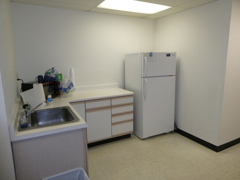 More Photos Of 575 N Route 73, Berlin Township Office For Sale