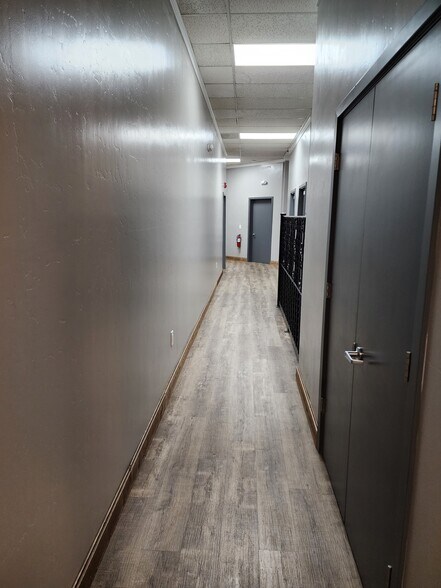 More Photos Of 142-144 N K St, Tulare Restaurant For Sale