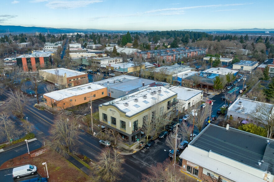 More Photos Of 7319 N John Ave, Portland Loft Creative Space For Lease