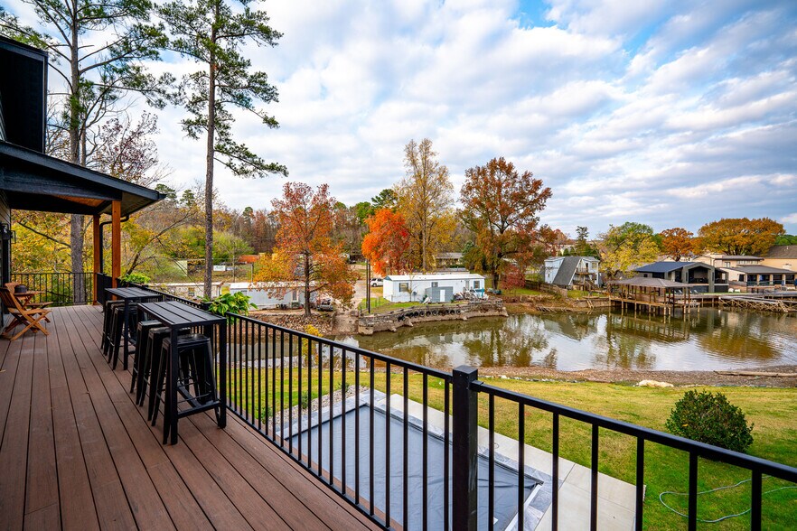 More Photos Of 215 Wayward Winds Rd, Hot Springs National Park Apartments For Sale