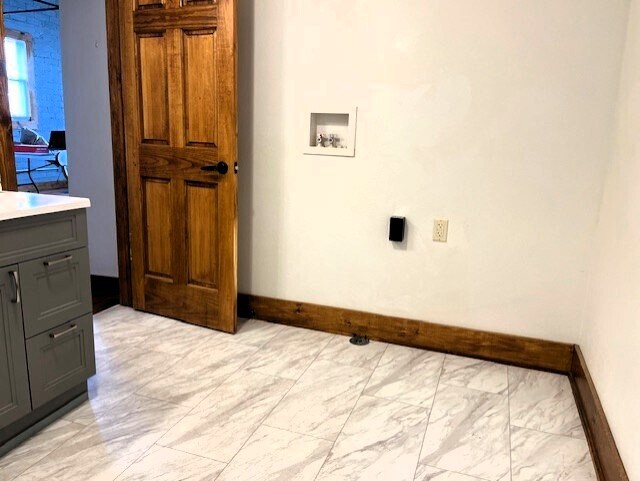 More Photos Of 910 Main Ave, Washburn Light Manufacturing For Sale