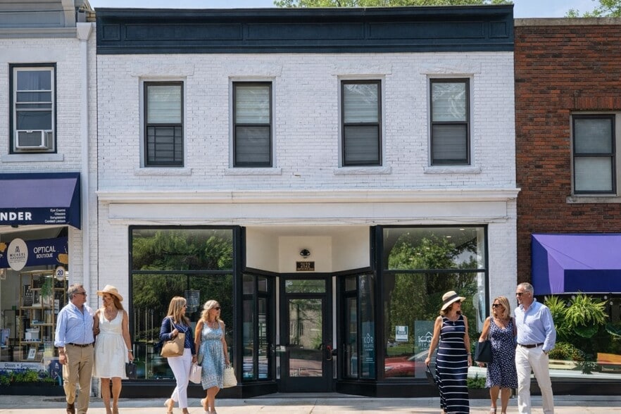 More Photos Of 2122 Boston Post Rd, Larchmont Storefront Retail Office For Lease