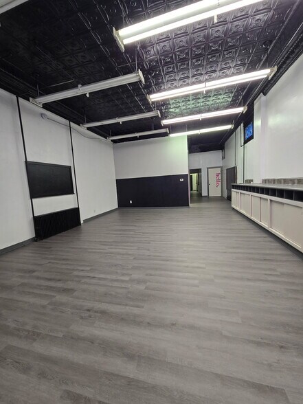 More Photos Of 204 E State St, Botkins Office For Lease