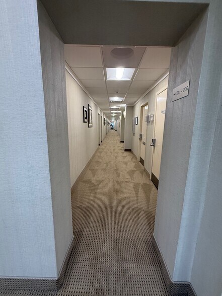 More Photos Of 3200 Sunset Ave, Ocean Medical For Lease