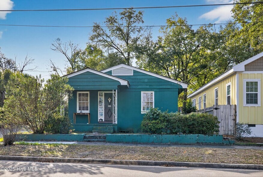 More Photos Of , Wilmington Unknown For Sale