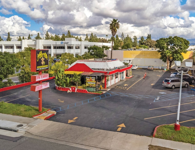 Primary Photo Of 1258 S State College Blvd, Anaheim Fast Food For Sale