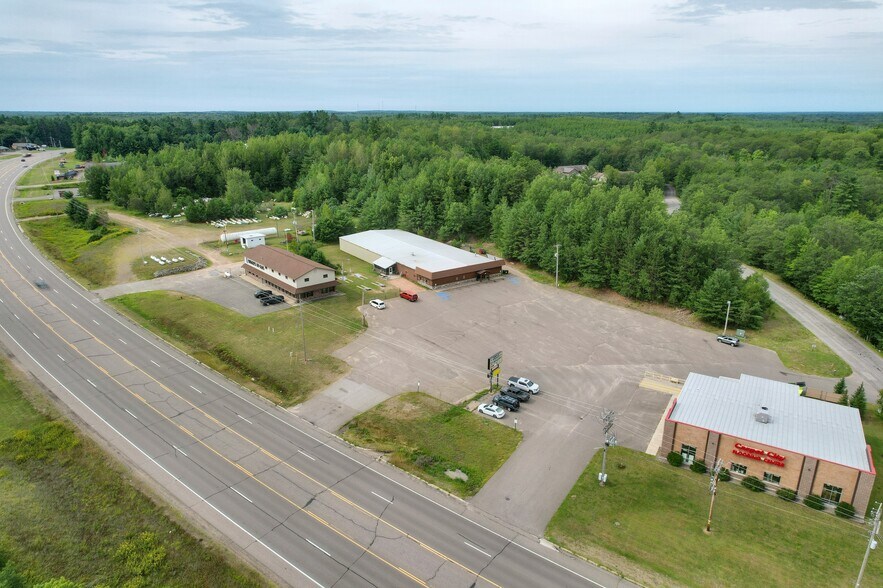 More Photos Of 8085 Highway 51, Minocqua Sports And Entertainment For Sale