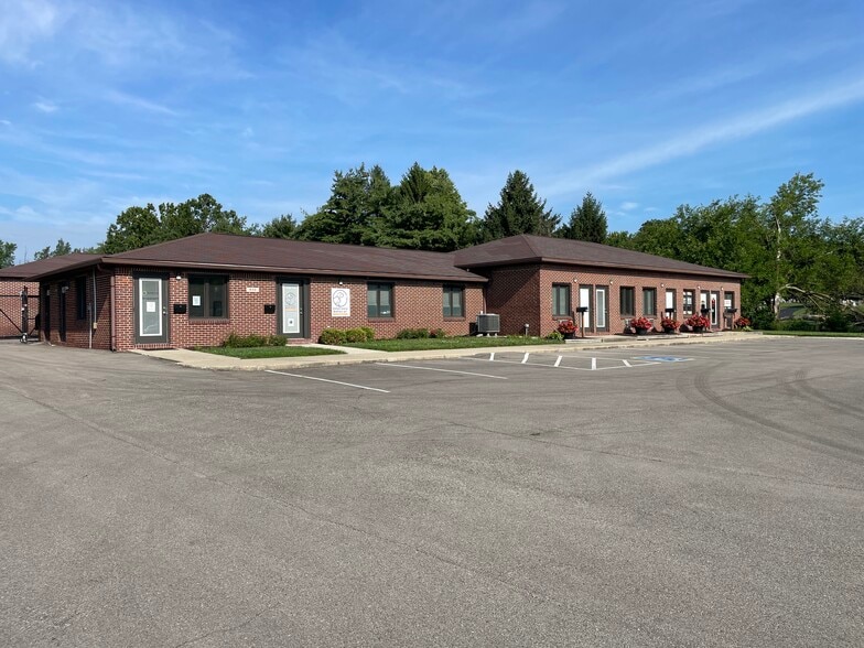 Primary Photo Of 950 N Rangeline Rd, Carmel Office For Lease
