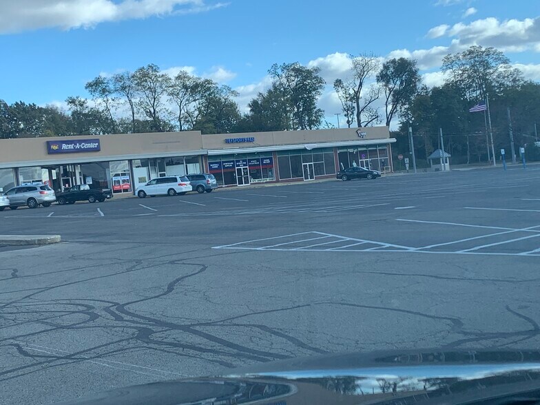 More Photos Of 3950-3964 Linden Ave, Dayton Storefront For Lease