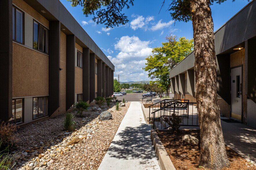 More Photos Of 1360 S Wadsworth Blvd, Lakewood Office For Lease