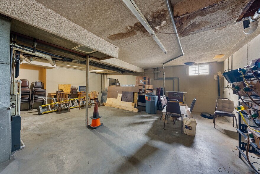 More Photos Of 347 N Scott Ave, Belton Restaurant For Sale