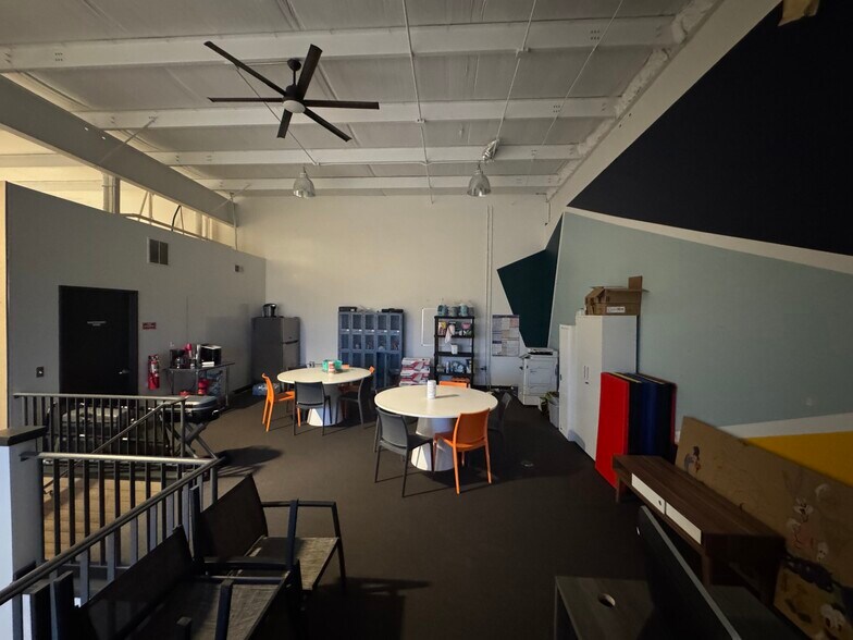 More Photos Of 12012 Roberts Rd, La Vista Warehouse For Sale
