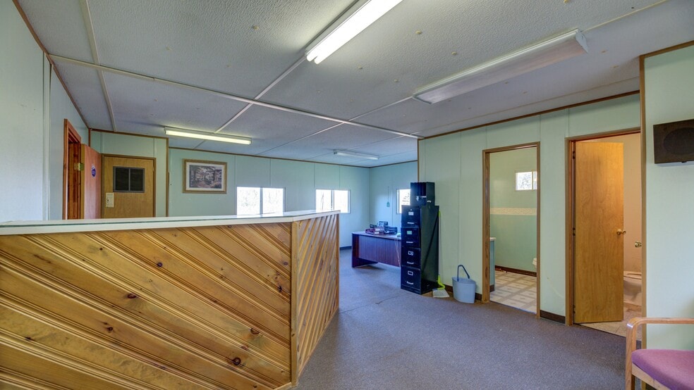More Photos Of 5816 NY-30, Amsterdam Specialty For Sale