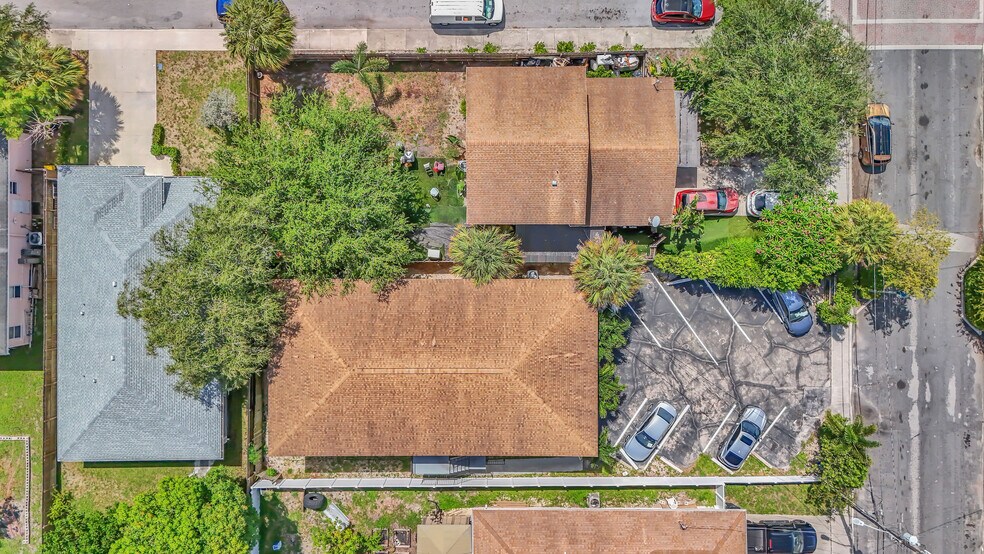 More Photos Of 715 Washington Ave, Lake Worth Apartments For Sale