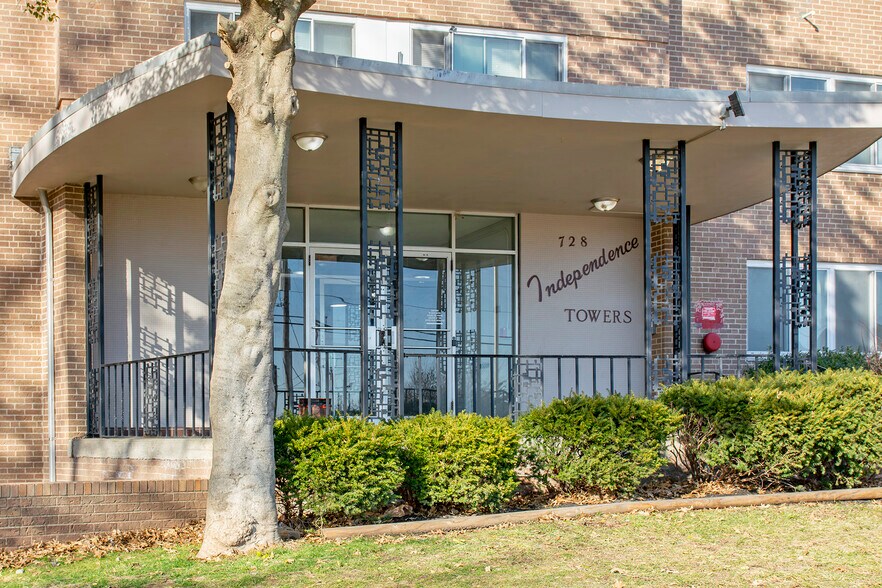 More Photos Of 728 Jennings Rd, Independence Apartments For Sale