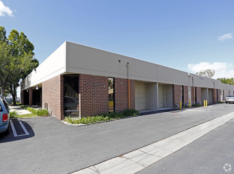More Photos Of 17972 Sky Park Cir, Irvine Light Manufacturing For Lease