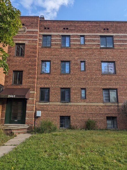More Photos Of 2461 Noble Rd, Cleveland Heights Apartments For Sale