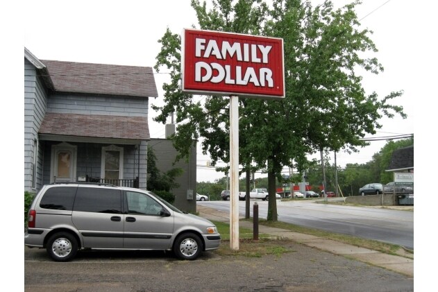 More Photos Of 1710 S Westnedge Ave, Kalamazoo Freestanding For Lease
