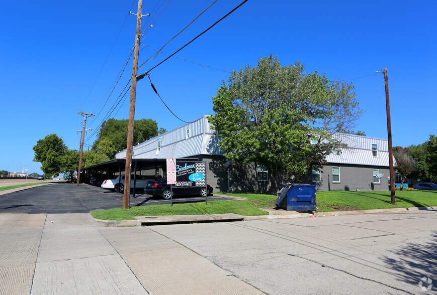 More Photos Of 5601 Birchman Ave, Fort Worth Apartments For Sale