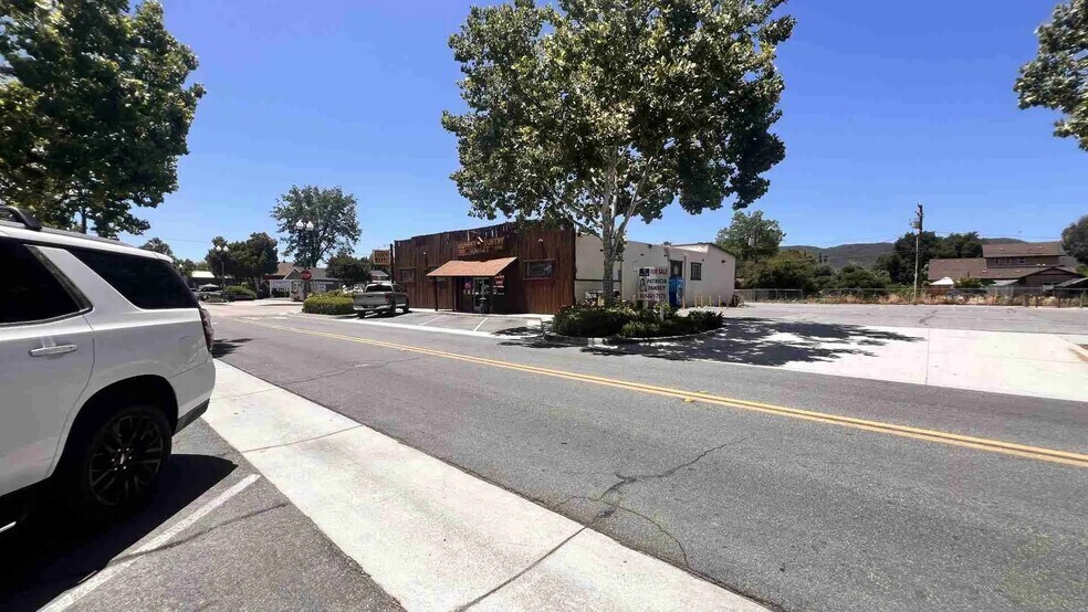 More Photos Of 24770 Washington Ave, Murrieta Restaurant For Sale