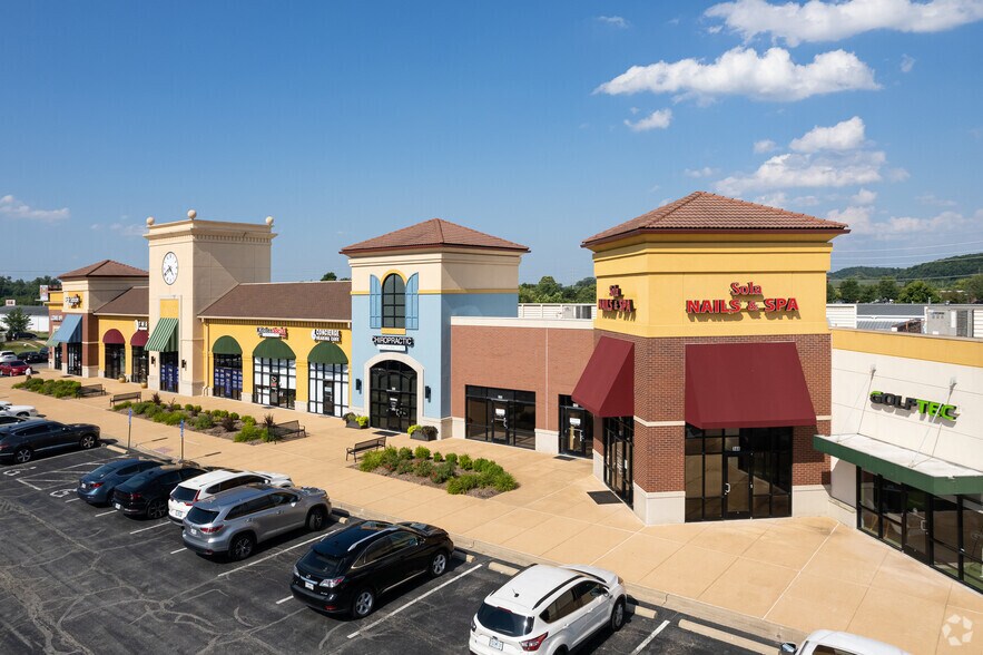 More Photos Of 100-164 Chesterfield Commons East Rd, Chesterfield Unknown For Lease