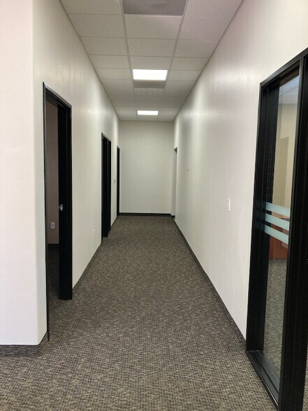 More Photos Of 2646 Santa Maria Way, Santa Maria Medical For Lease