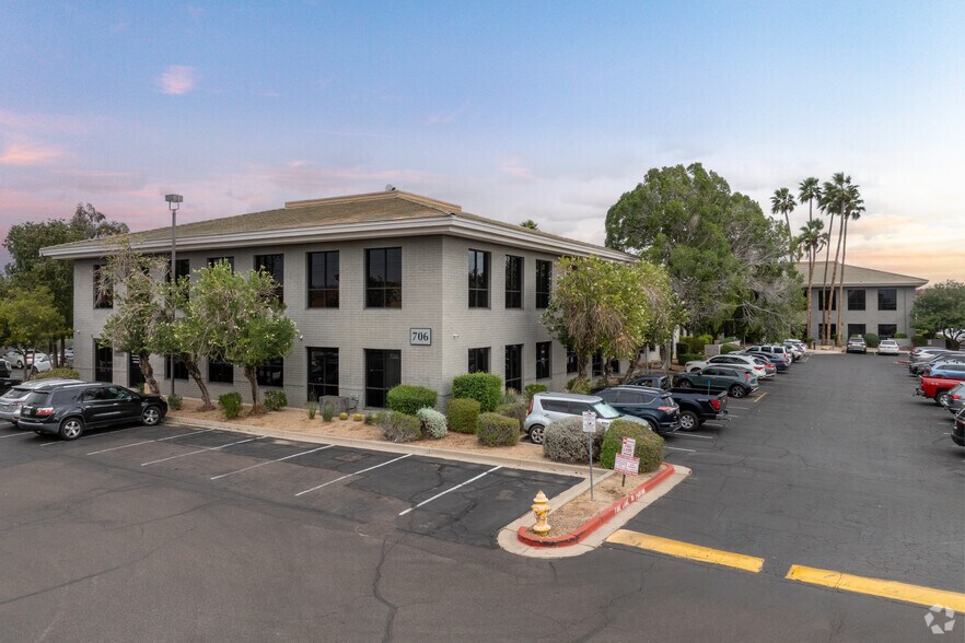 Primary Photo Of 706 E Bell Rd, Phoenix Office For Lease