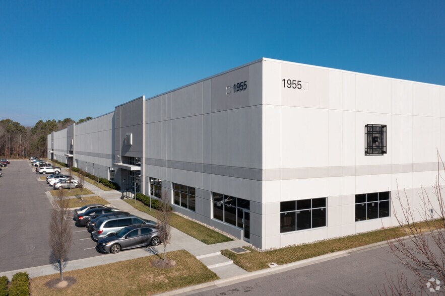 Primary Photo Of 1955 T W Alexander Dr, Durham Warehouse For Lease