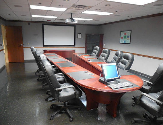 More Photos Of 1600 Airport Rd, Shenandoah Distribution For Lease