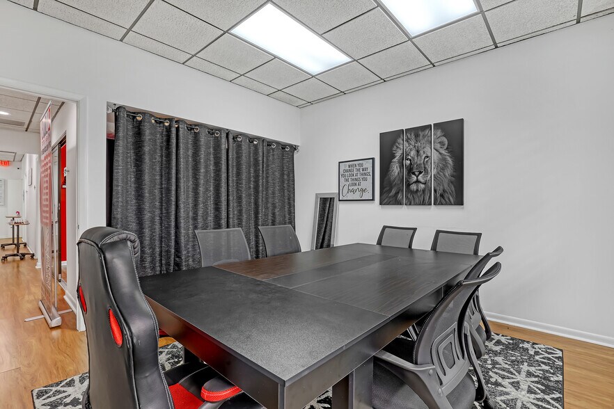 More Photos Of 5650-5656 Corporate Way, West Palm Beach Medical For Sale