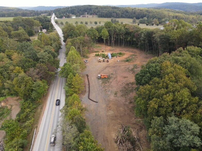 More Photos Of 2578 Ridge Rd, Elverson Flex For Lease