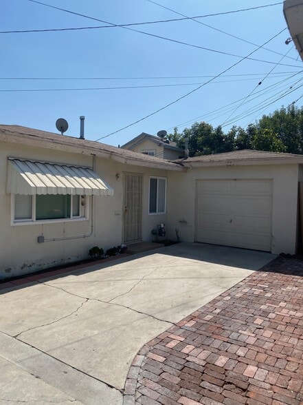 More Photos Of 6624 Flora Ave, Bell Apartments For Sale