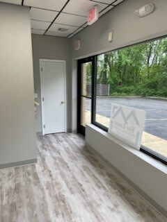 More Photos Of 189 Main Rd, Riverhead Medical For Lease