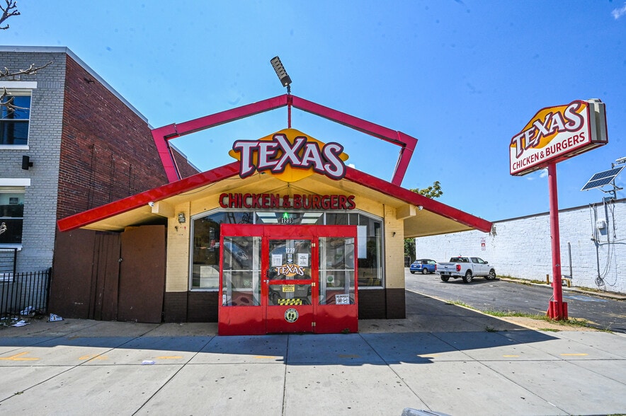 More Photos Of 1239 Mount Olivet Rd NE, Washington Freestanding For Lease