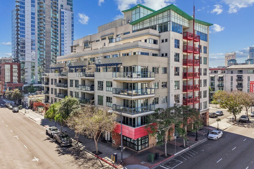 More Photos Of 871-875 G St, San Diego Apartments For Sale