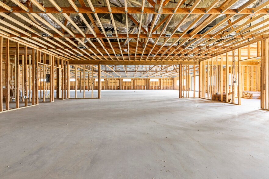 More Photos Of 1411 N 3rd St, Langley Warehouse For Sale