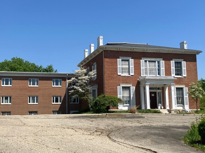 More Photos Of 2 Ferncliff Pl, Springfield Office For Lease