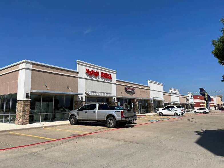 More Photos Of 3510 Northwest Centre Dr, Fort Worth Unknown For Lease