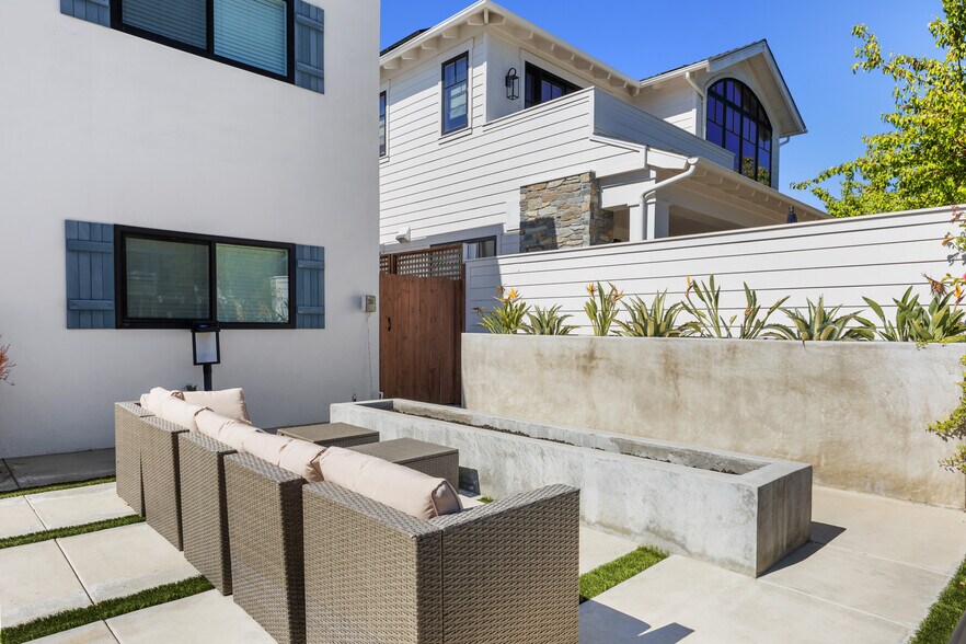 More Photos Of 810 G Ave, Coronado Apartments For Sale