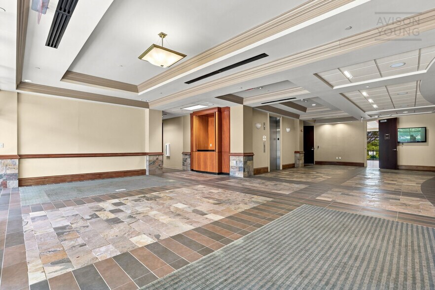 More Photos Of 800 Concourse Pky S, Maitland Office For Lease