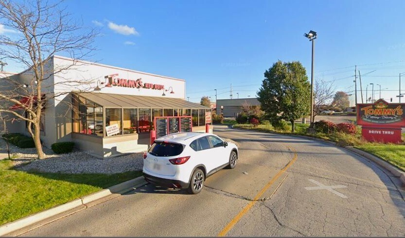 Primary Photo Of 191 N Randall Rd, Lake In The Hills Fast Food For Sale