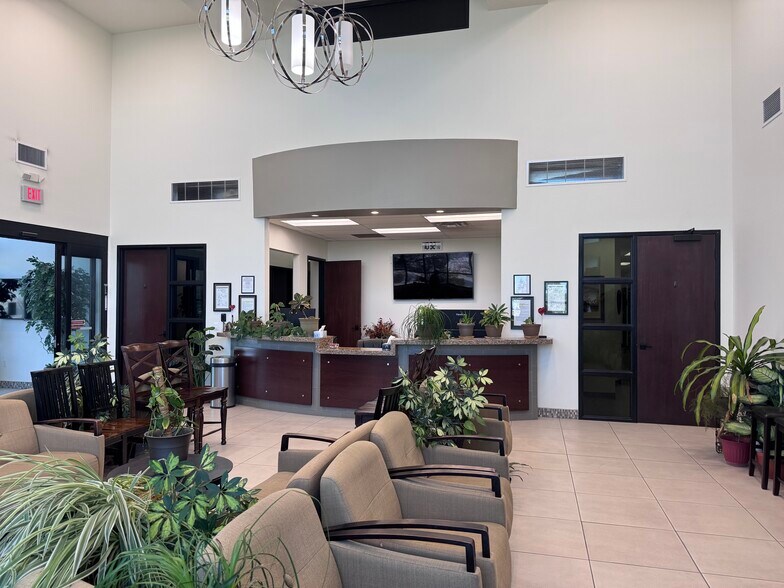 More Photos Of 2200 George Dieter Dr, El Paso Healthcare For Sale