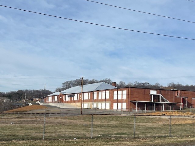 More Photos Of 100 Emory Ln, Kingsport Self Storage For Sale