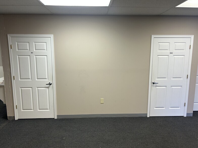 More Photos Of 10155 Gottschalk Pky, Auburn Twp Light Manufacturing For Lease