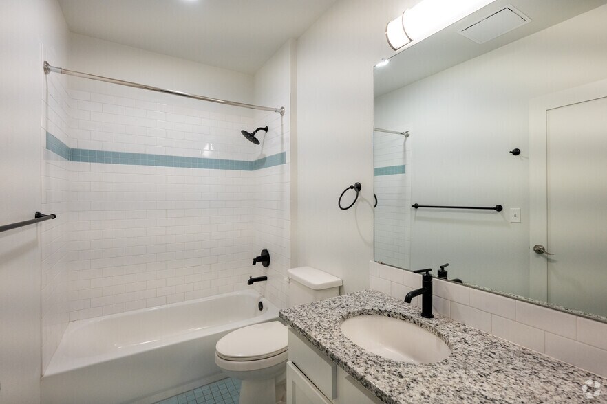 More Photos Of 1 Central Ave NW, Albuquerque Apartments For Sale