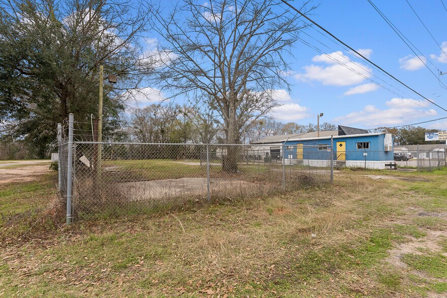 More Photos Of 24317 AL-59, Robertsdale Office For Sale