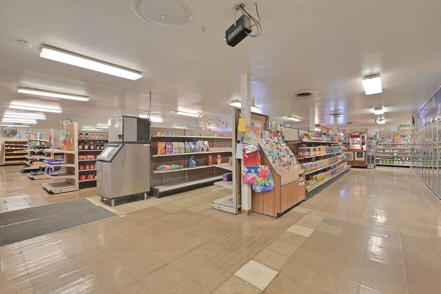 More Photos Of 11400 Loma Rica Rd, Marysville General Retail For Sale