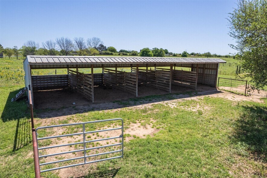 More Photos Of 15534 Meadow Creek Rd, Hockley Land For Sale